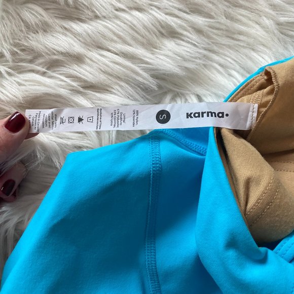 Karma Blue Gym Tank - Picture 3 of 3